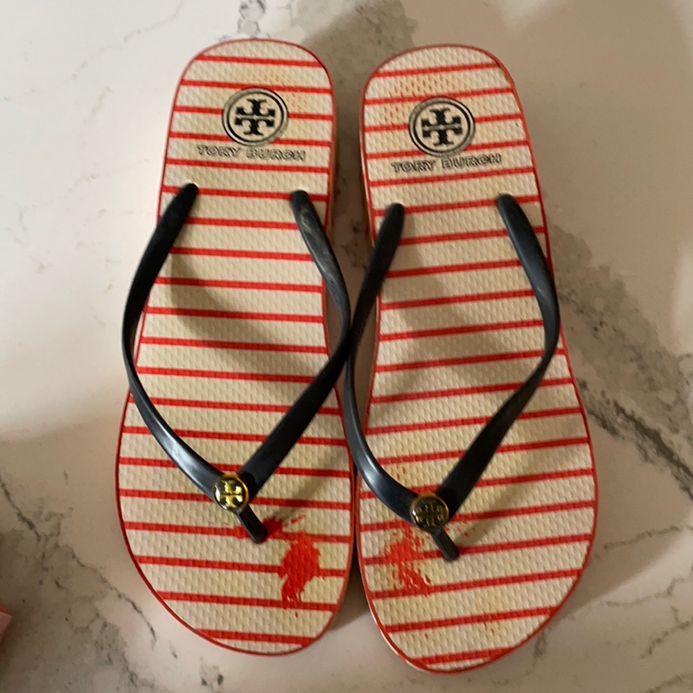Tory Burch Flip Flop size 9